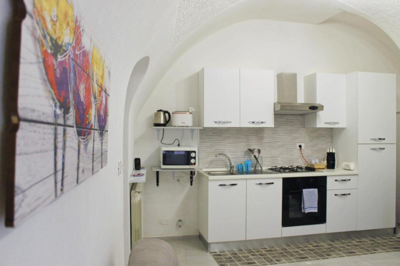 A Casa Di Fede Lägenhet Dolceacqua Exteriör bild