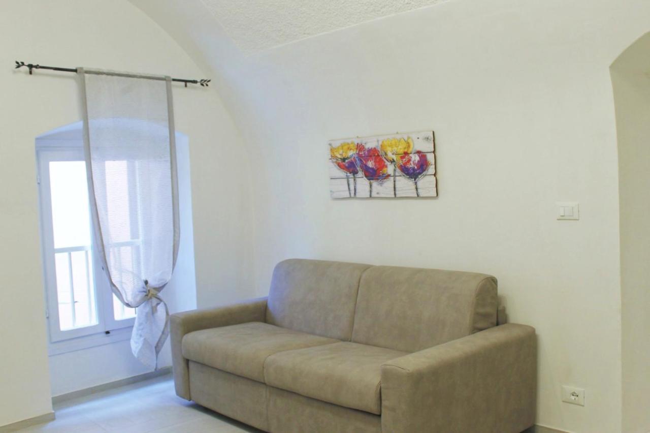 A Casa Di Fede Lägenhet Dolceacqua Exteriör bild